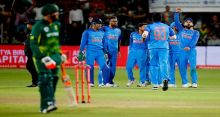 <font style='color:#000000'>India rise to No. 1 in ODI rankings</font>