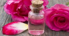 <font style='color:#000000'>10 benefits and uses of rose water</font>