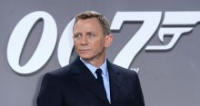 <font style='color:#000000'>Daniel Craig to return as 007 in 2019</font>