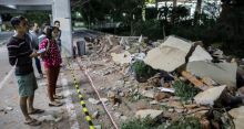 <font style='color:#000000'>Quake at Indonesia leaves 91 dead</font>