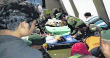 <font style='color:#000000'>Hundreds dead in Indonesia quake and tsunami</font>