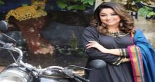 <font style='color:#000000'>Tanushree urges more to join her</font>